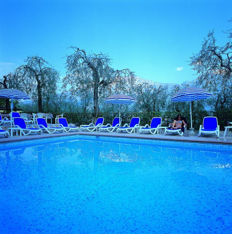 לימונה סול גרדה Hotel Garden מראה חיצוני תמונה