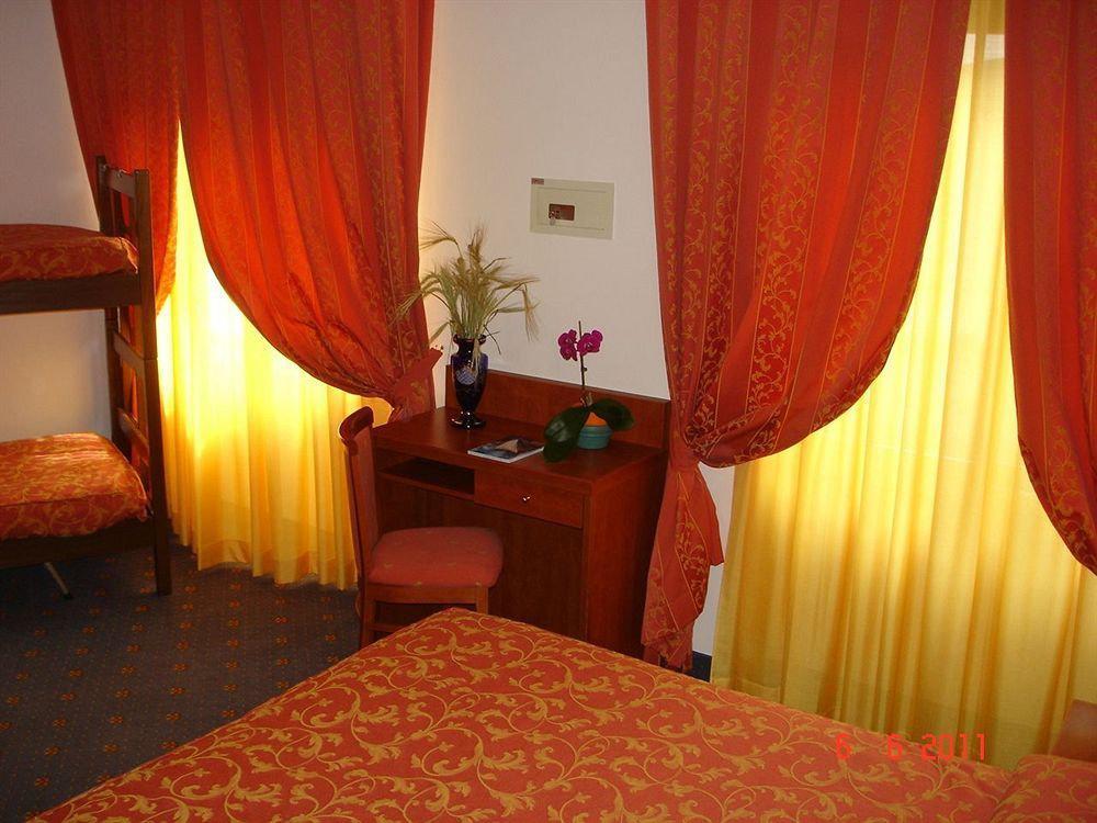 לימונה סול גרדה Hotel Garden מראה חיצוני תמונה