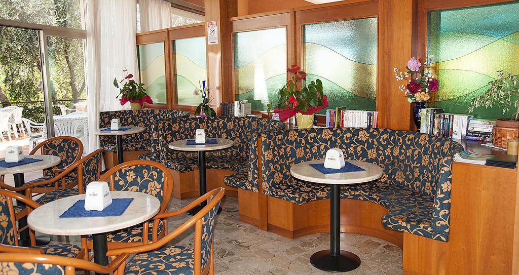 לימונה סול גרדה Hotel Garden מראה חיצוני תמונה